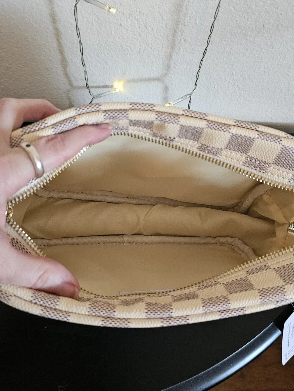Daisy Rose beige bag